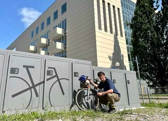 Radbox Radbox - Diese sicheren und praktischen Abstellmöglichkeiten lösen ein Problem, das viele Radfahrende kennen: Wo stelle ich mein Fahrrad ab, ohne mir Sorgen um Diebstahl, Vandalismus oder Witterungseinflüsse machen zu müssen?