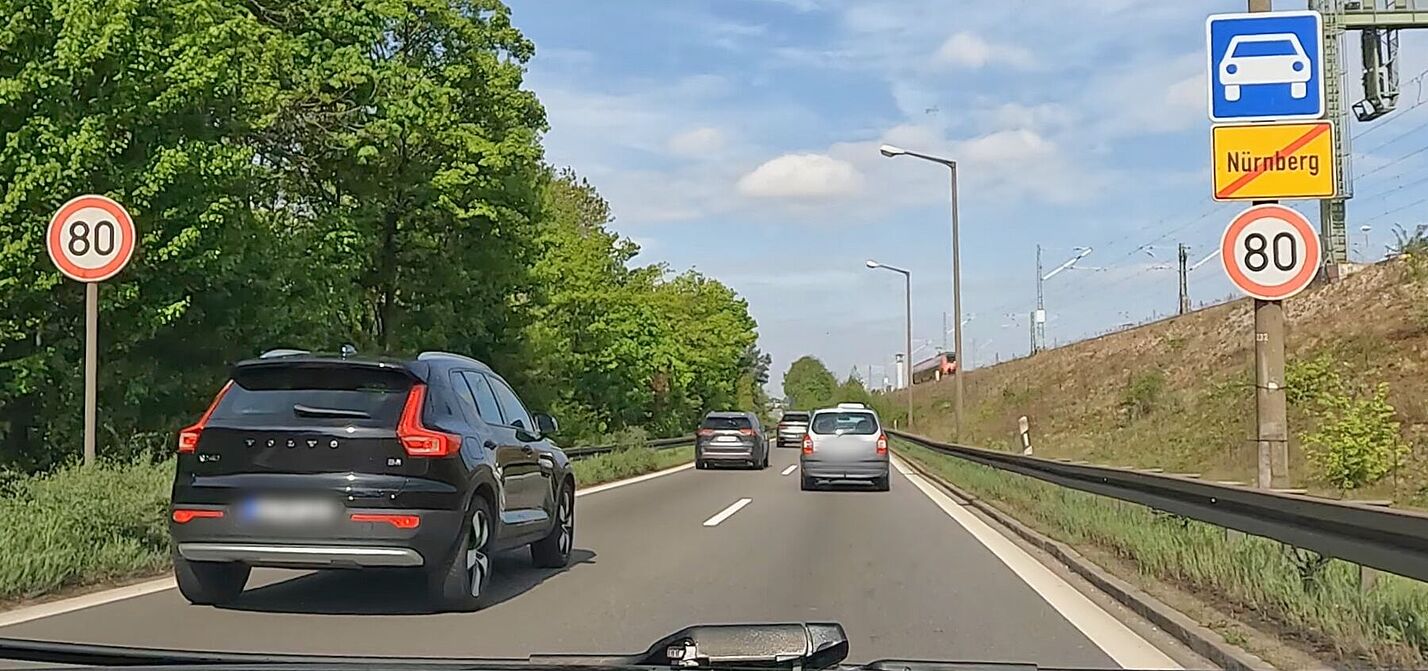 Nach der Rothenburger Straße beginnt wieder die Kraftfahrtstraße