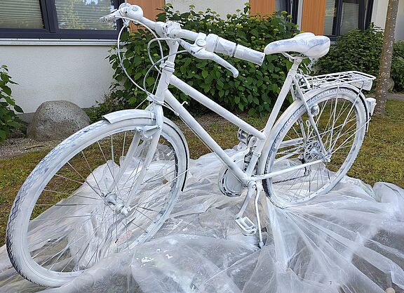 Ghostbike, dass an der Unfallstelle in Großgründlach aufgestellt werden soll
